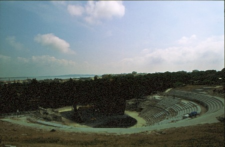 Theater2.jpg