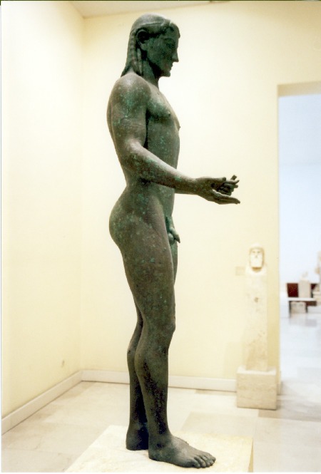 kouros1.jpg